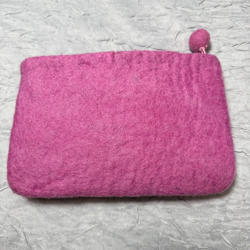 Rising Tide Pink Felted Wool Floral 8x5